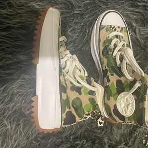 Women’s converse
